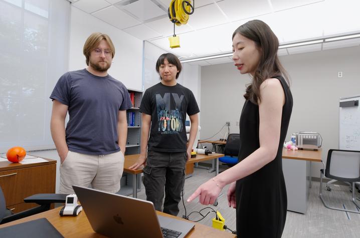 biyun-xie-frame-grab-2